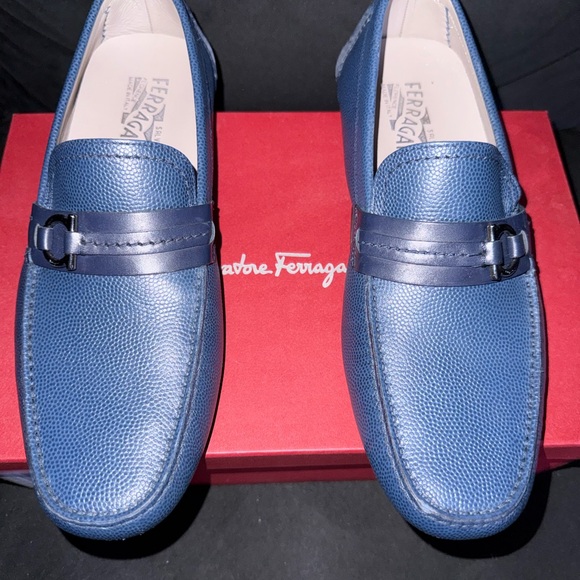 BRAND NEW Salvatore Ferragamo Blue Pebbled Leather Bit Loafers